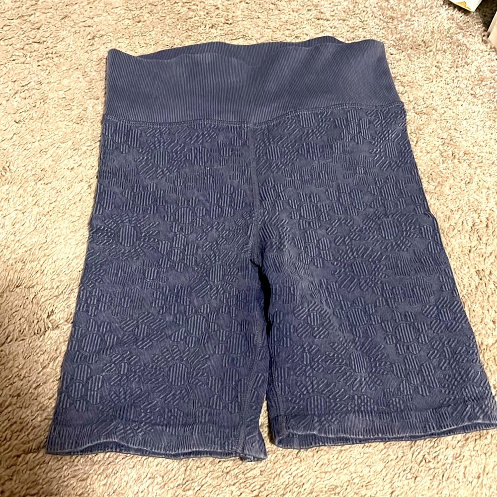 Denim blue biker shorts in size medium from Aerie